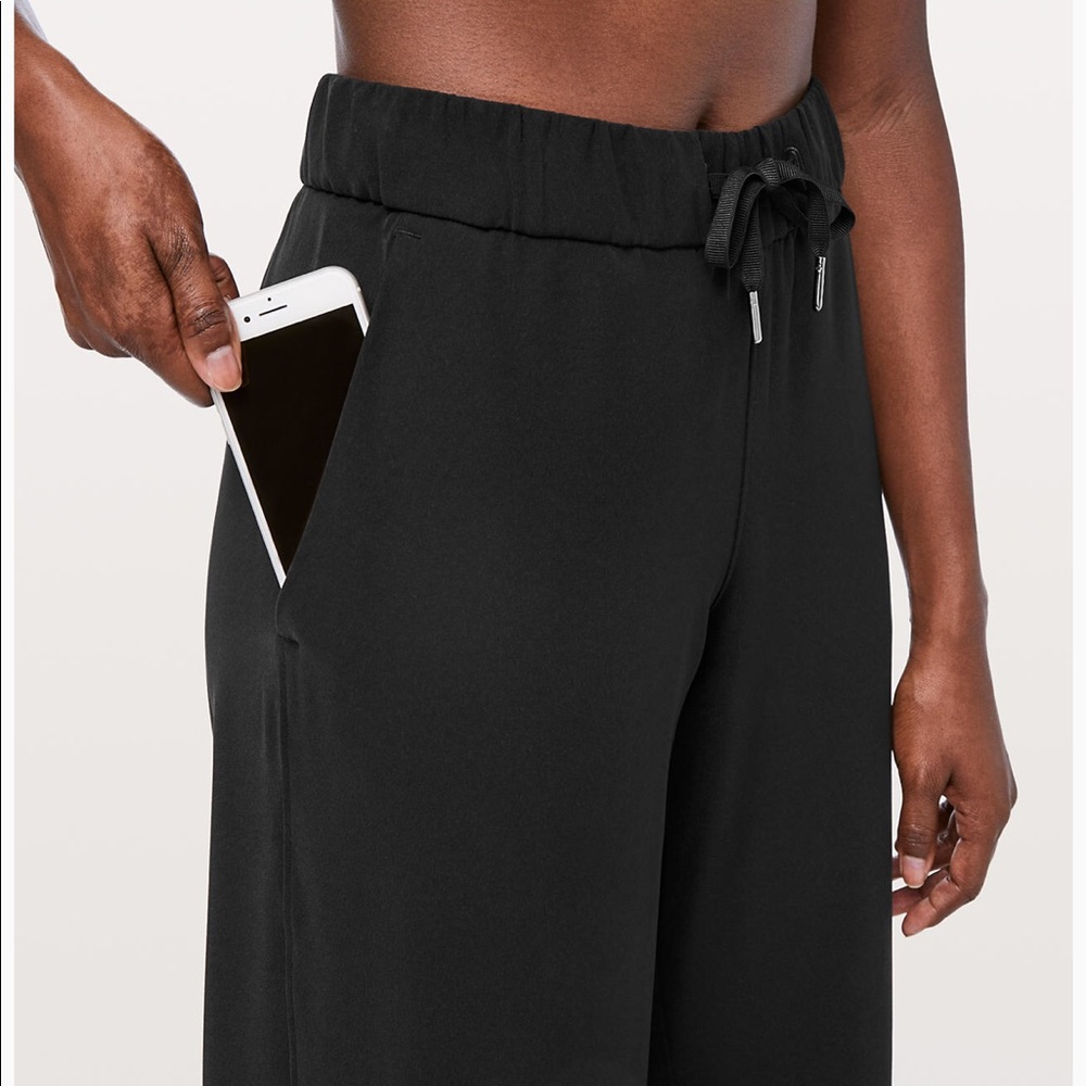 Lululemon On the Fly Wide Leg Pant